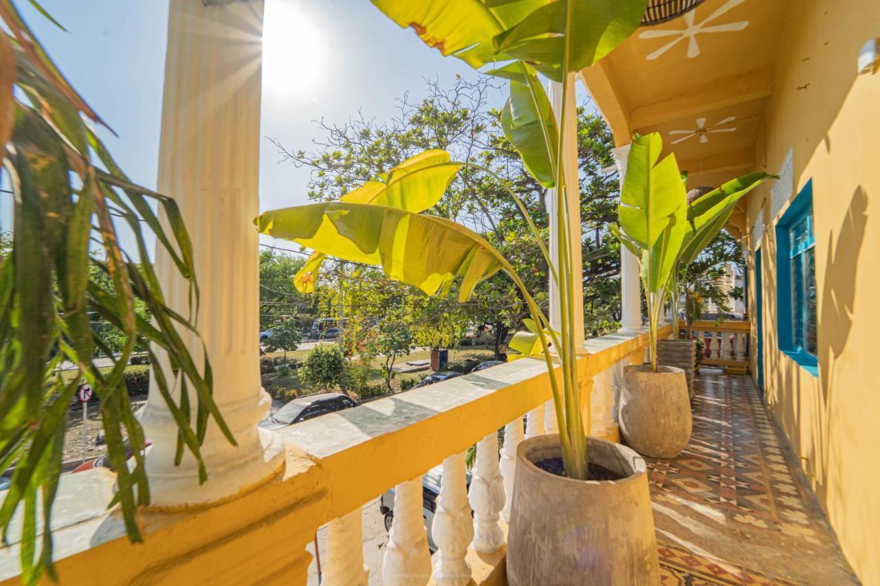 Hostal Barajas House Cartagena Екстер'єр фото